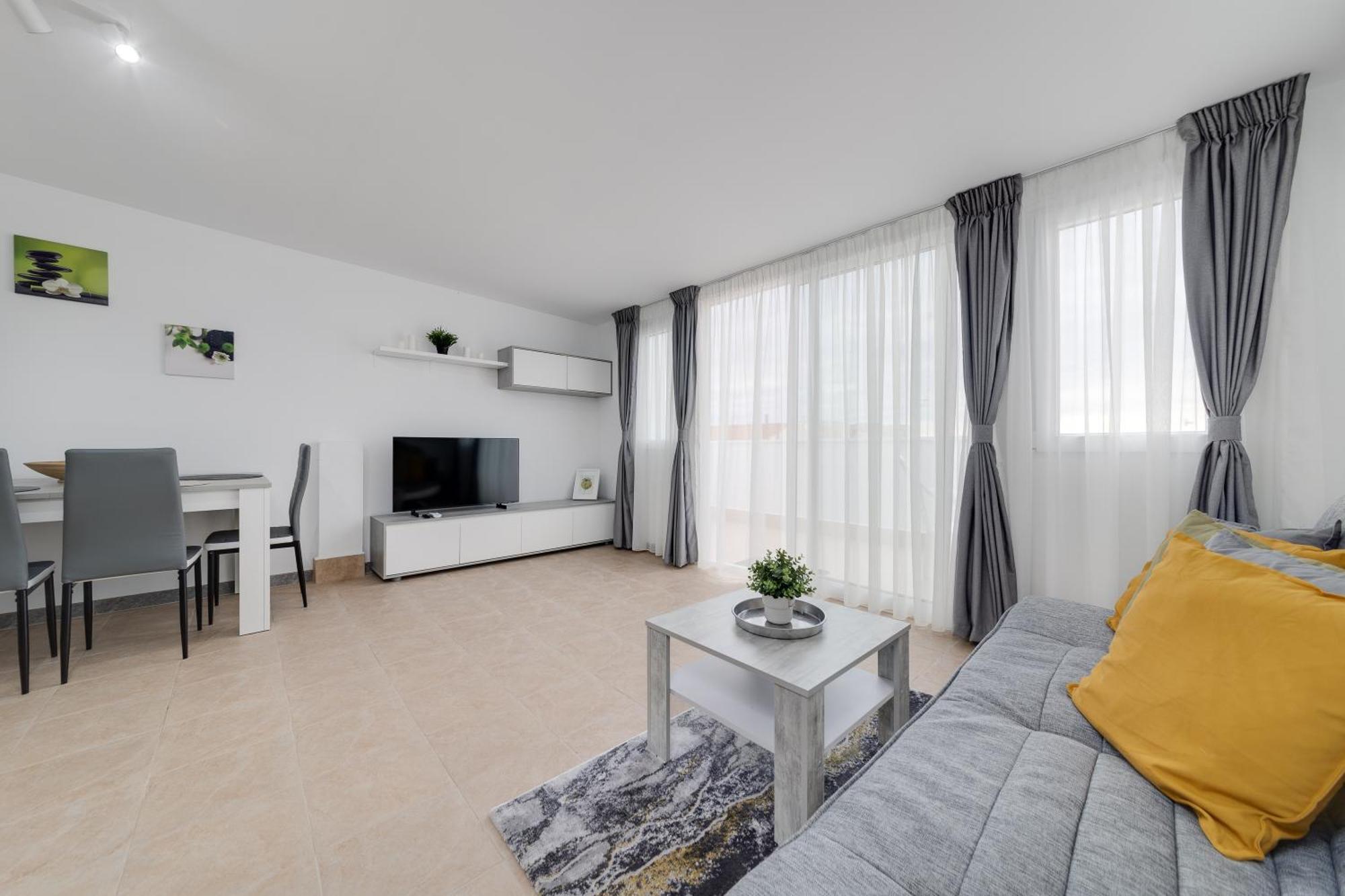 Cosy Apartment Near The Sea Torrevieja Esterno foto