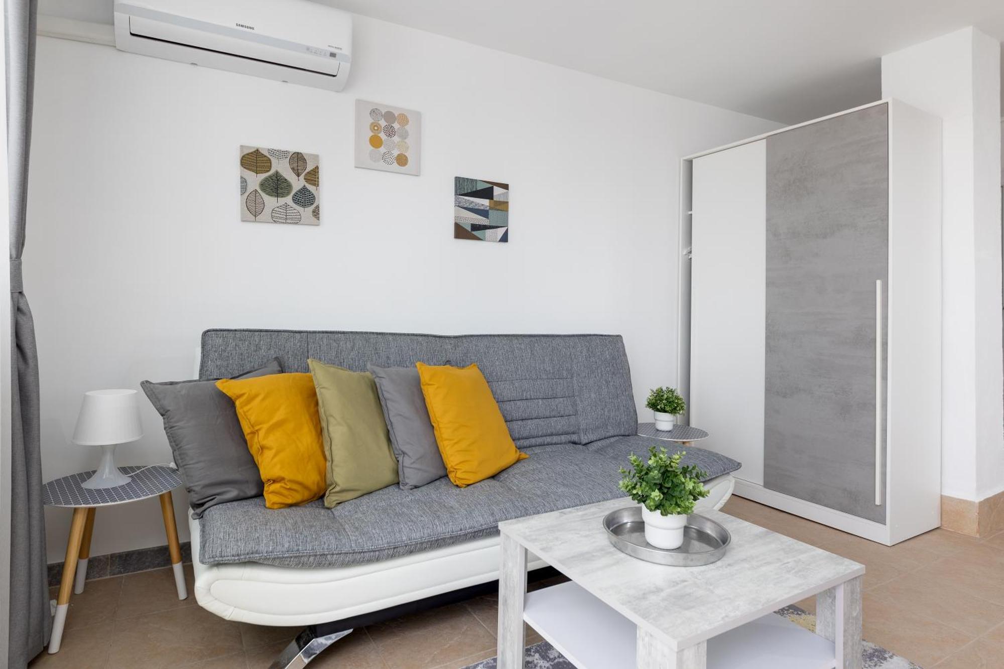 Cosy Apartment Near The Sea Torrevieja Esterno foto